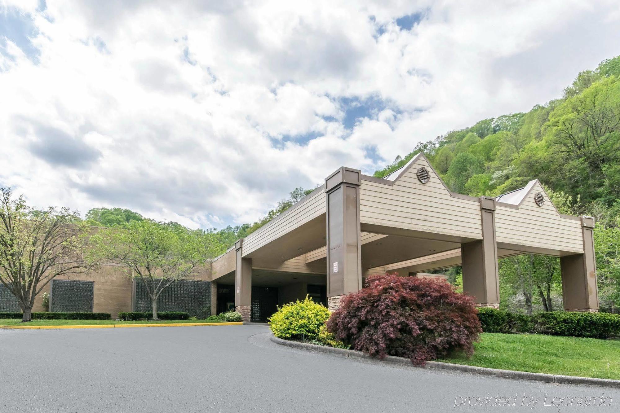 Quality Inn Prestonsburg Exterior photo