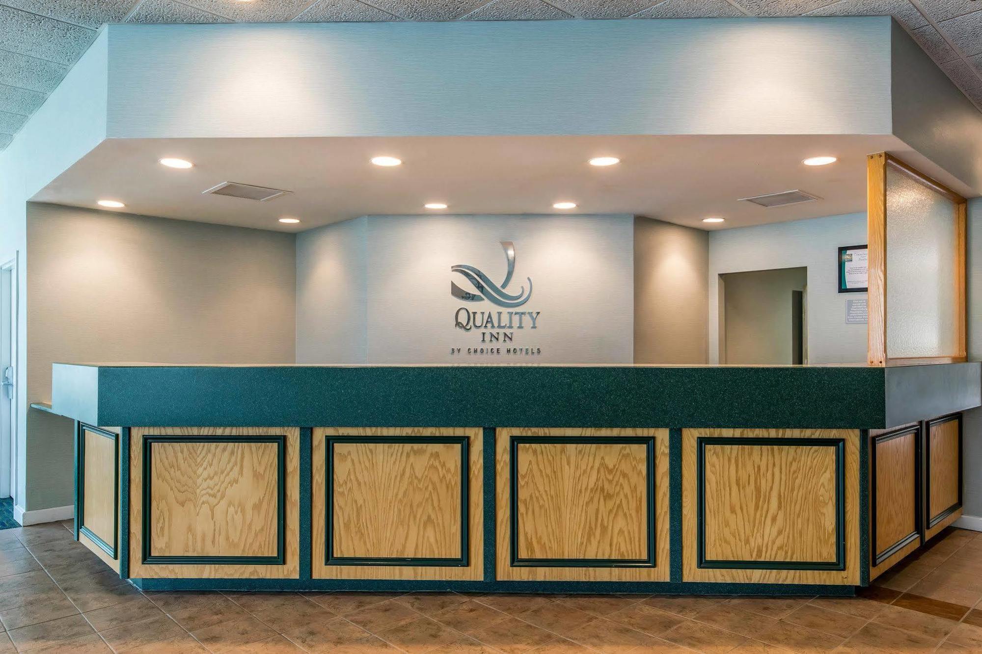 Quality Inn Prestonsburg Exterior photo