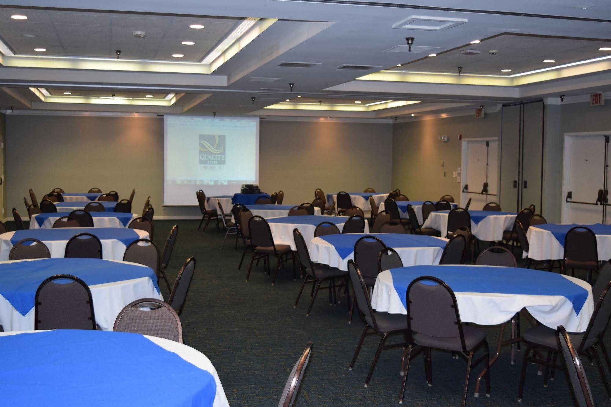 Quality Inn Prestonsburg Exterior photo
