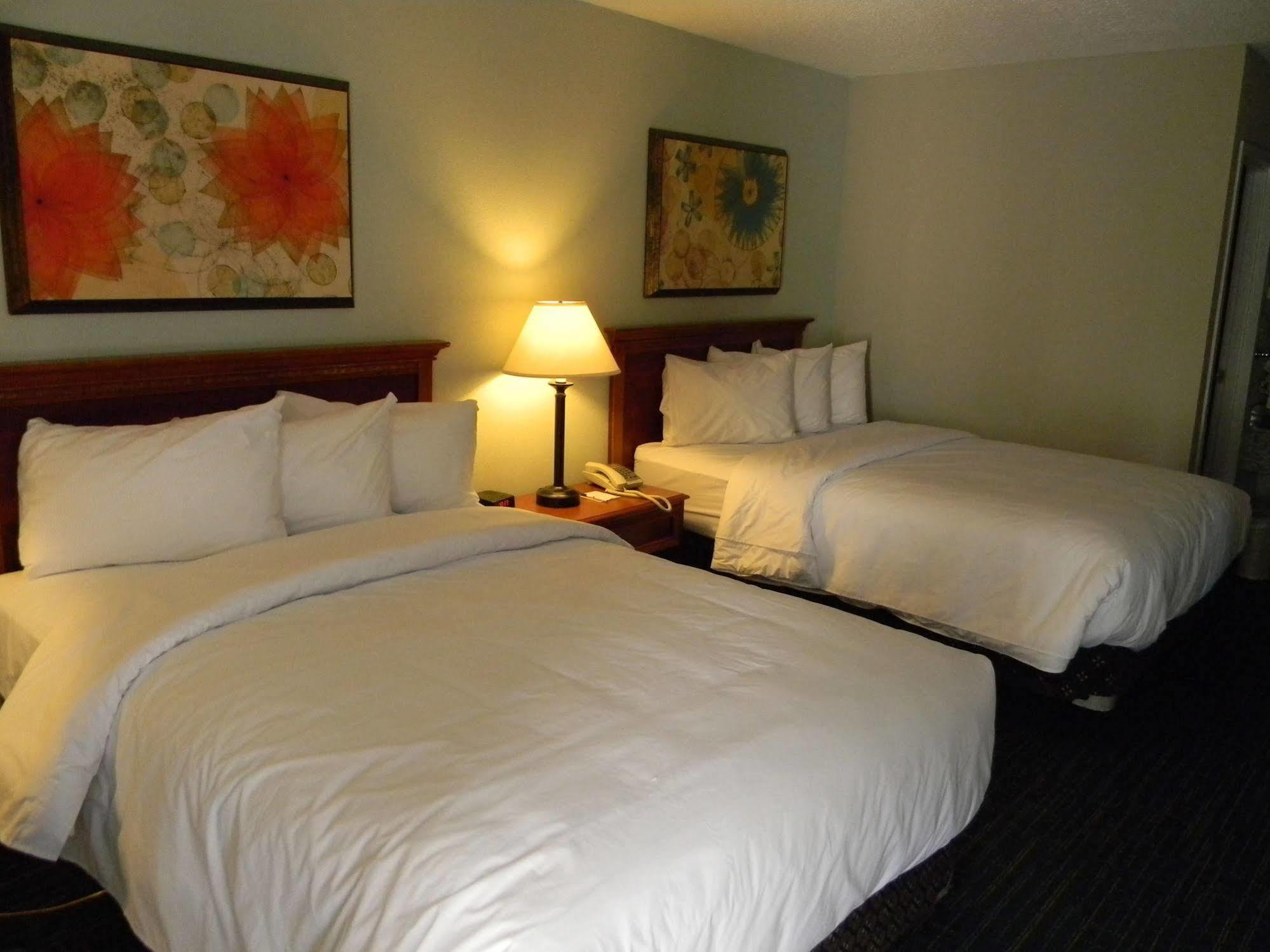Quality Inn Prestonsburg Exterior photo